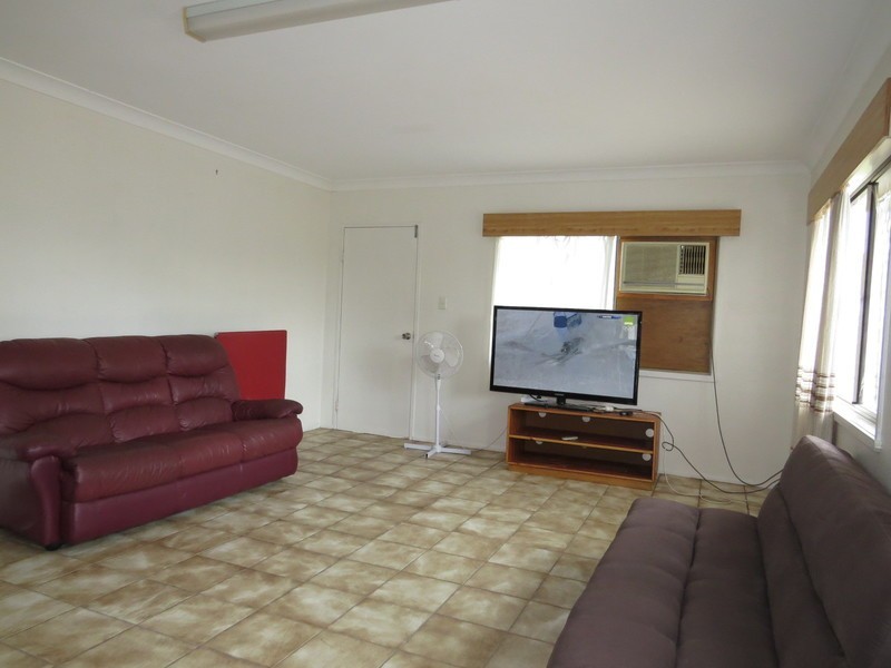 24 Gilbert Street, Bowen QLD 4805