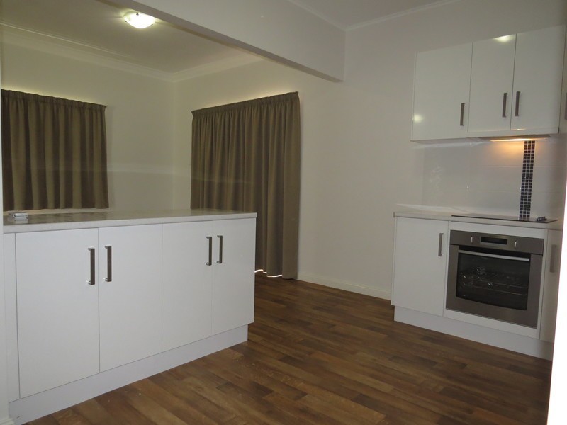 32 Kennedy Street, Bowen QLD 4805