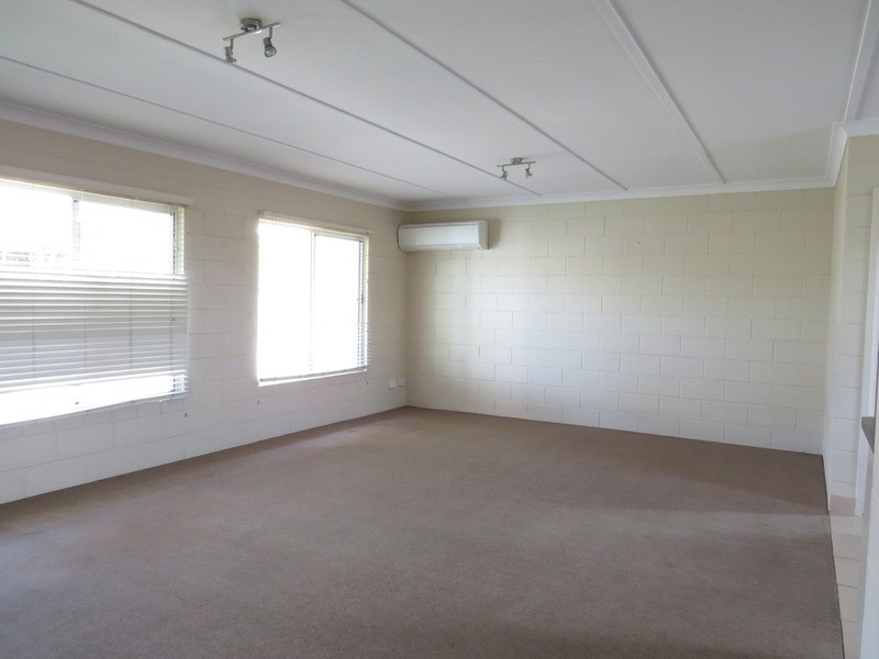 2/51 Leichhardt Street, Bowen QLD 4805