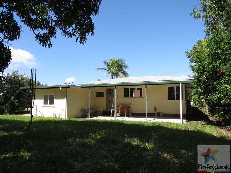 12 Marshall Street, Bowen QLD 4805