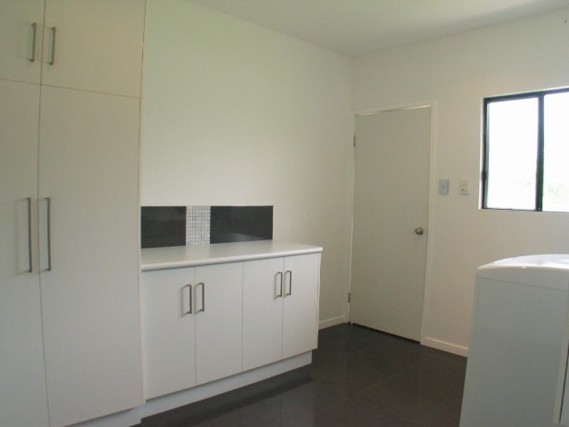 50 Flemington Road, Bowen QLD 4805