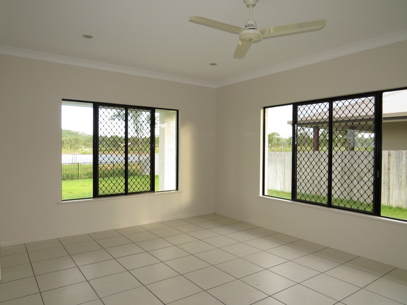 34 Scenic Crescent, Bowen QLD 4805