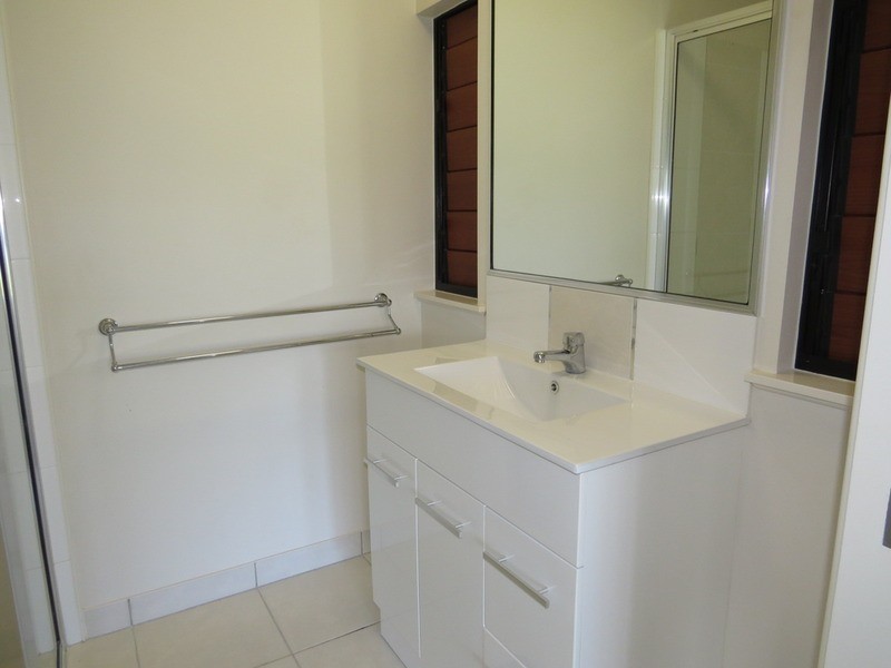 34 Scenic Crescent, Bowen QLD 4805