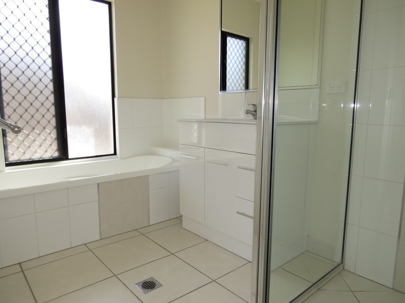 34 Scenic Crescent, Bowen QLD 4805