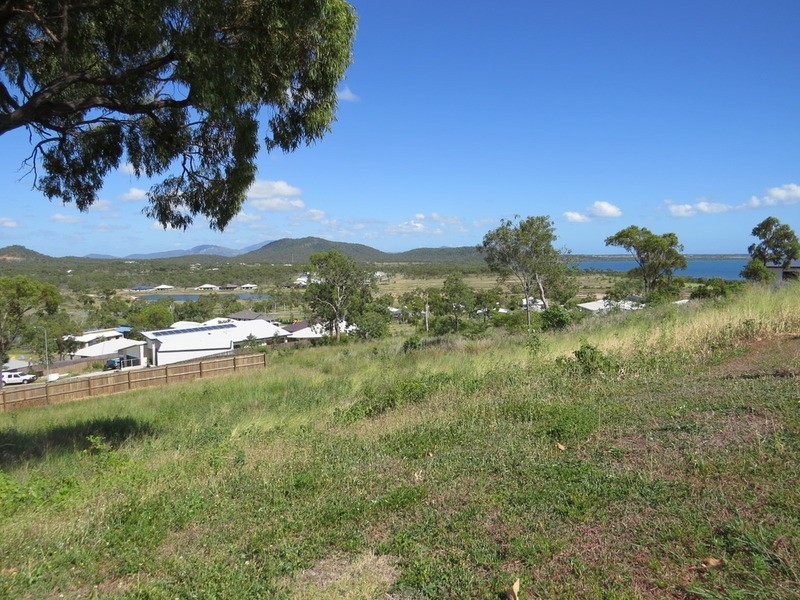 11 Harbour View Terrace, Bowen QLD 4805