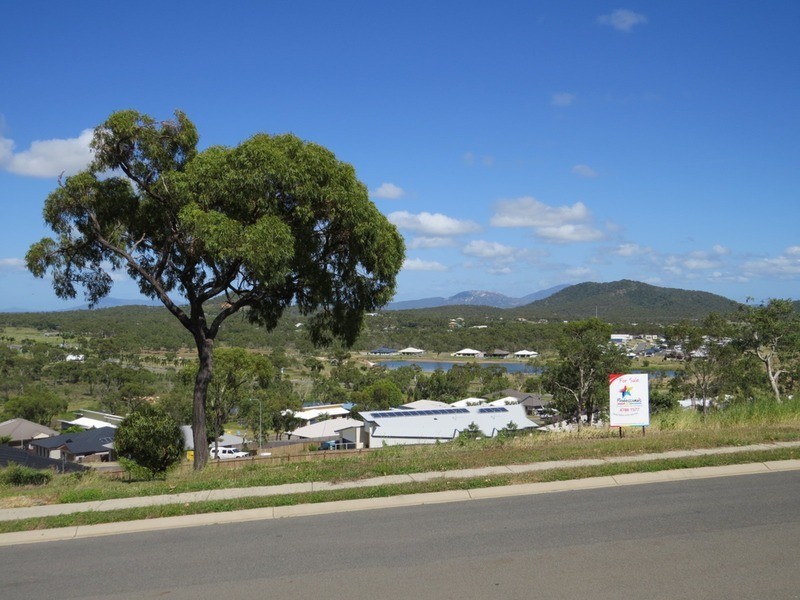 11 Harbour View Terrace, Bowen QLD 4805