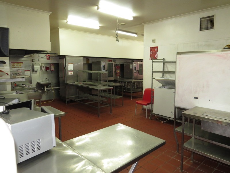 70 Livingstone Street, Bowen QLD 4805