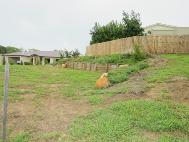 4 Pod Place, Bowen QLD 4805