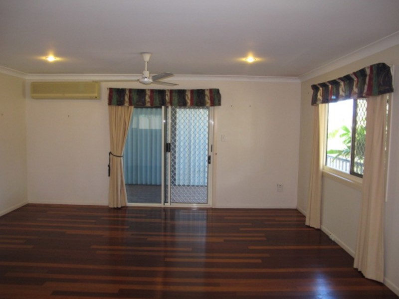 10 King Street, Bowen QLD 4805