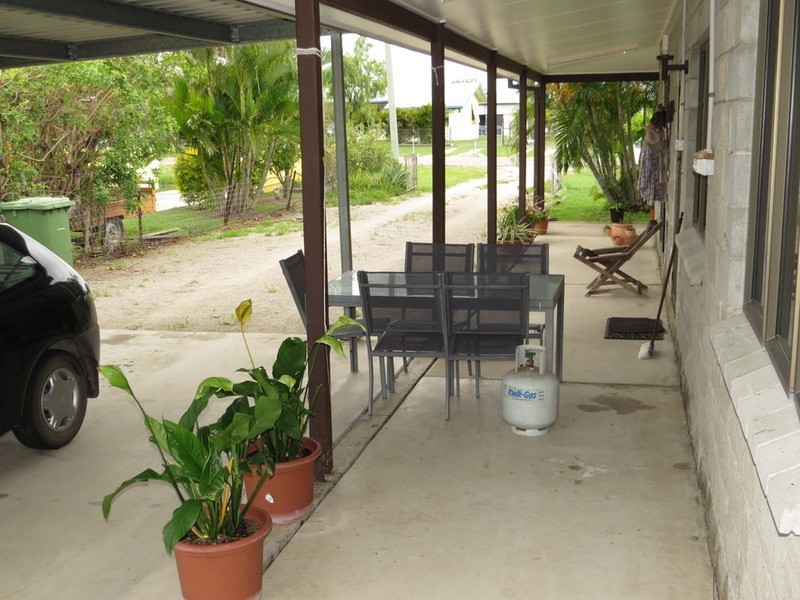 54  Lascelles Street, Bowen QLD 4805