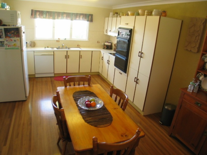 2A Sproule Street, Bowen QLD 4805