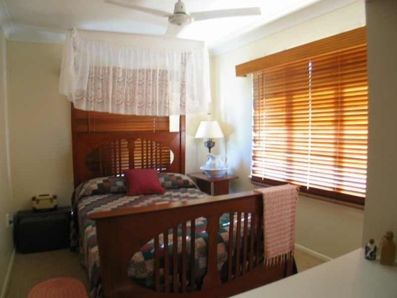 2A Sproule Street, Bowen QLD 4805