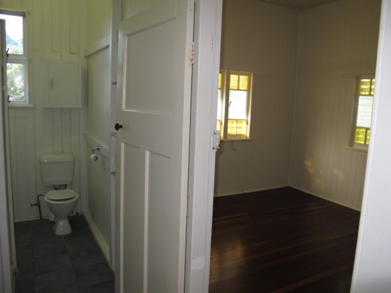 81 Gordon Street, Bowen QLD 4805