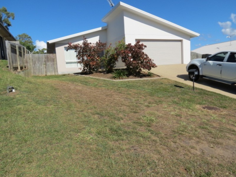 4 Seacove Crescent, Bowen QLD 4805