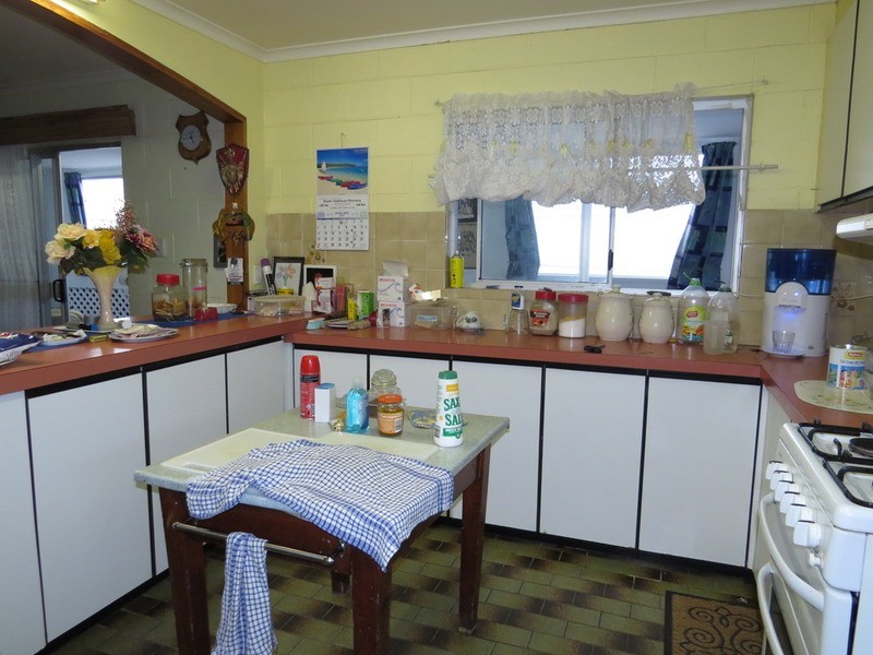 47 Myles Street, Bowen QLD 4805