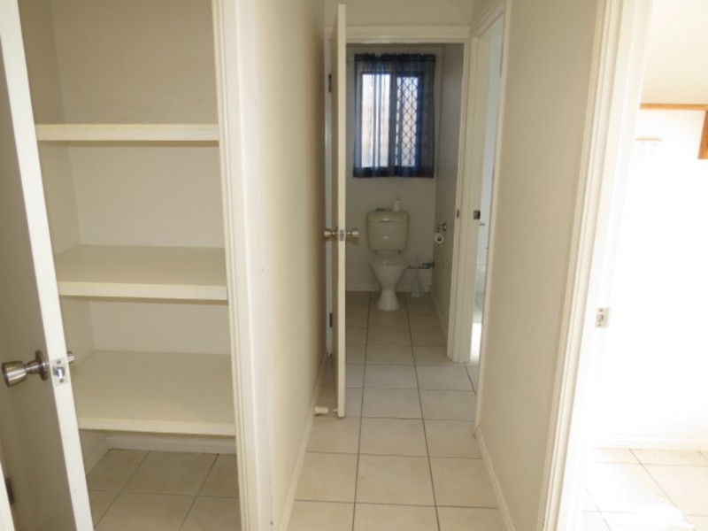 4/13 Queens Road, Bowen QLD 4805