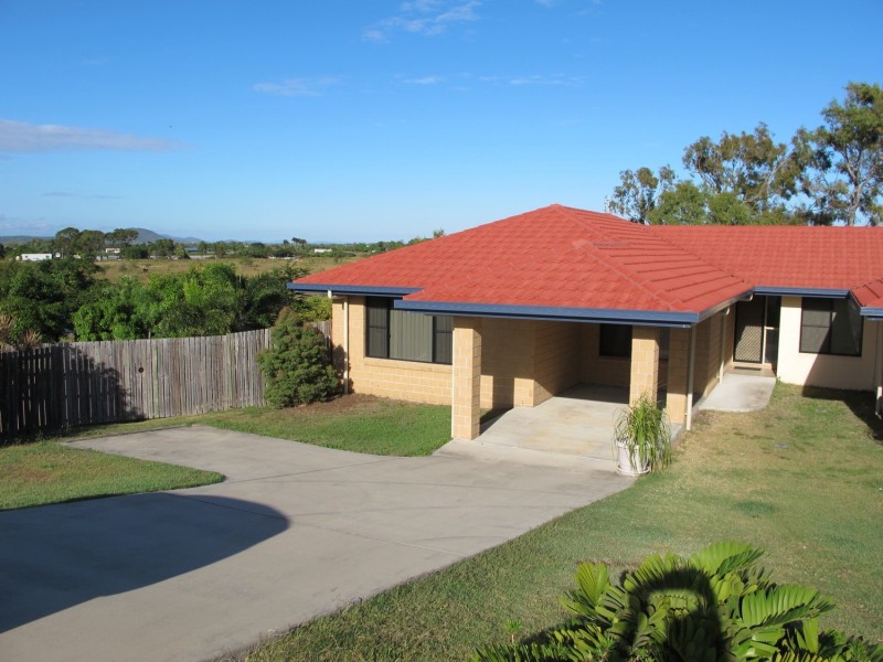 1/11 Craigie Court, Bowen QLD 4805