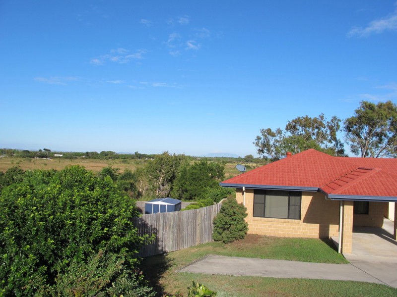 1/11 Craigie Court, Bowen QLD 4805