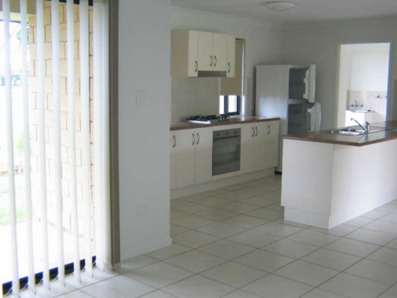 1/11 Craigie Court, Bowen QLD 4805