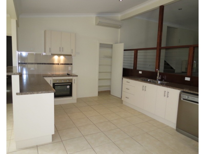 8 McDougal Street, Bowen QLD 4805