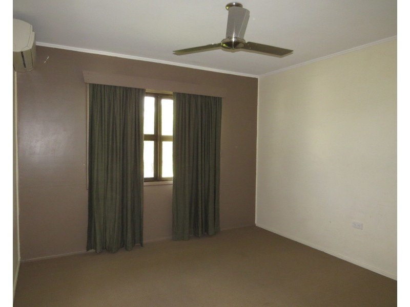 8 McDougal Street, Bowen QLD 4805