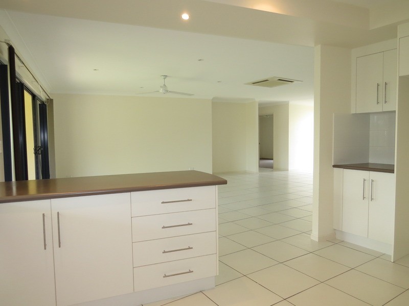 16 Fairway Drive, Bowen QLD 4805