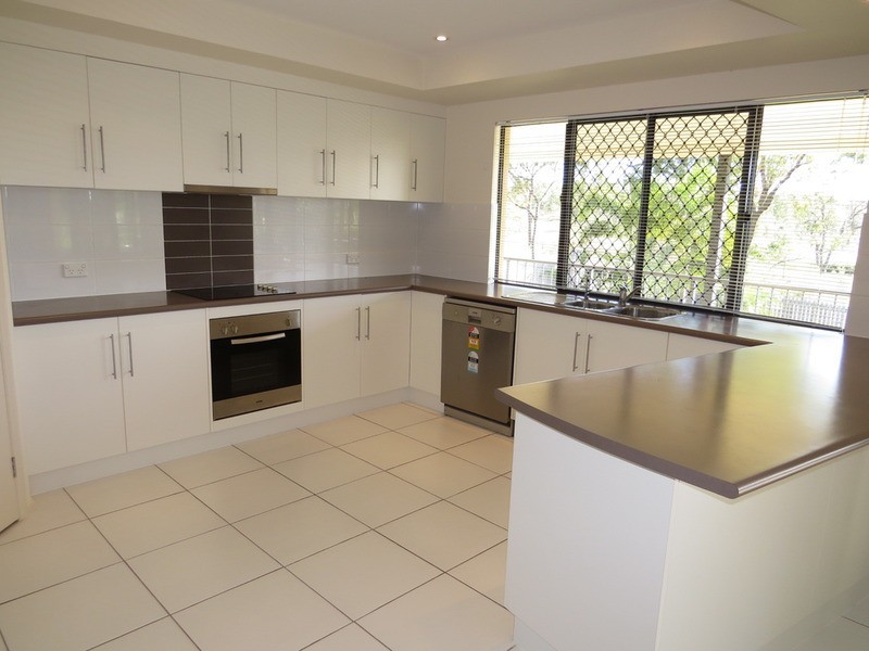 16 Fairway Drive, Bowen QLD 4805