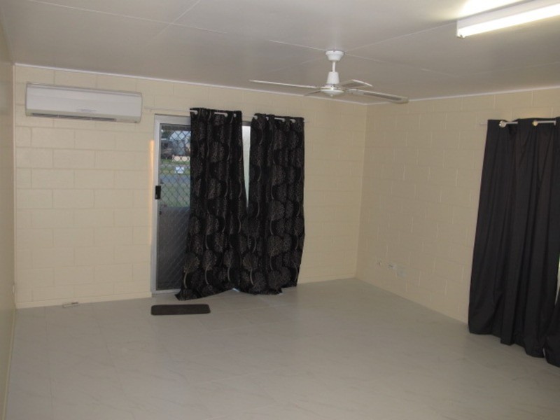14 Kennedy Street, Bowen QLD 4805