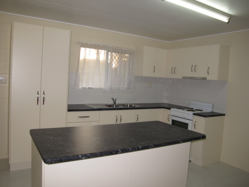 14 Kennedy Street, Bowen QLD 4805