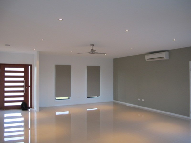 6 Silk  Road, Bowen QLD 4805