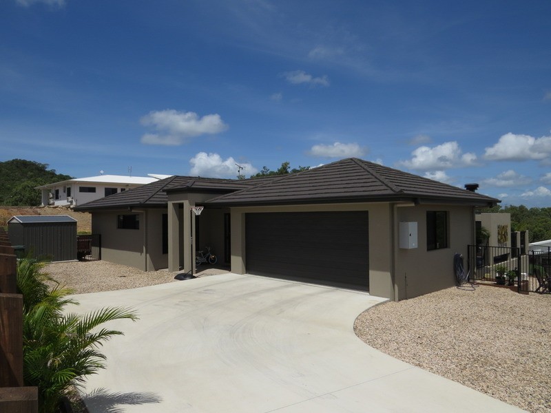 35 Fairway Drive, Bowen QLD 4805