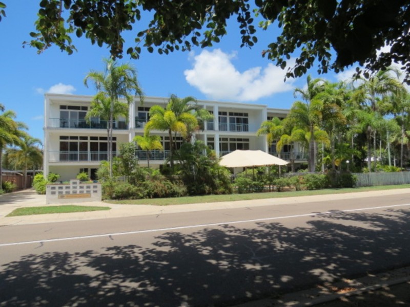 12/89 Horseshoe Bay Road, Bowen QLD 4805