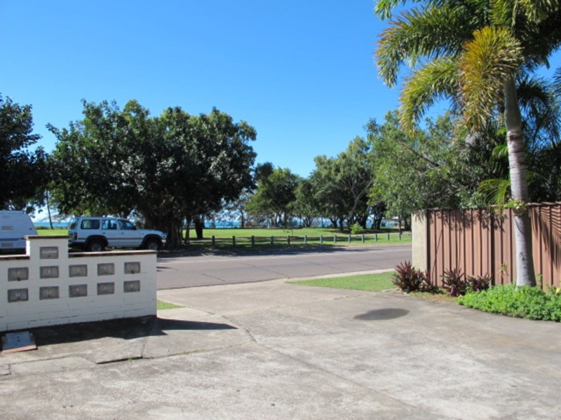 12/89 Horseshoe Bay Road, Bowen QLD 4805