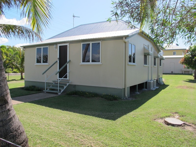 90 Powell Street, Bowen QLD 4805