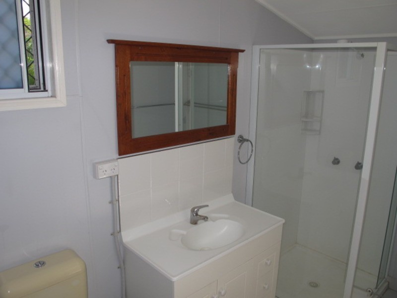 90 Powell Street, Bowen QLD 4805