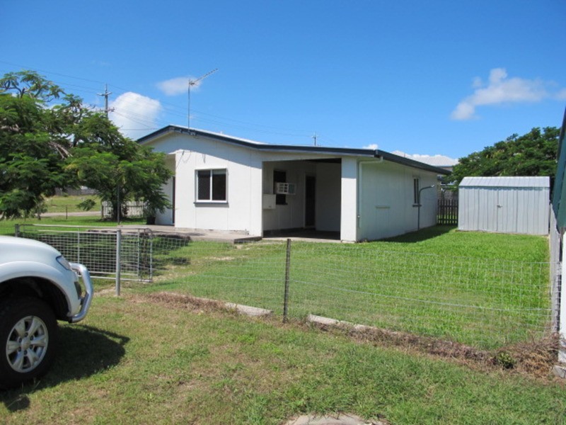 1 Cowan Lane, Bowen QLD 4805