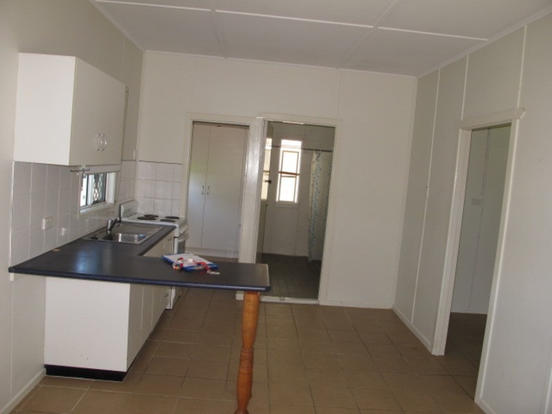 1 Cowan Lane, Bowen QLD 4805