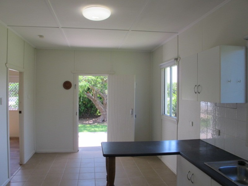 1 Cowan Lane, Bowen QLD 4805