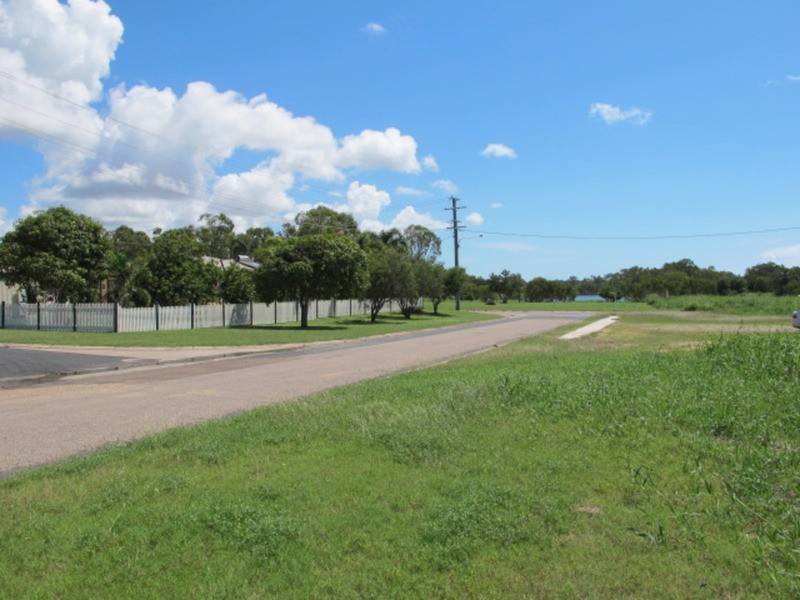 1 Cowan Lane, Bowen QLD 4805
