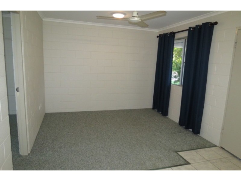 3/43 Crofton Street, Bowen QLD 4805