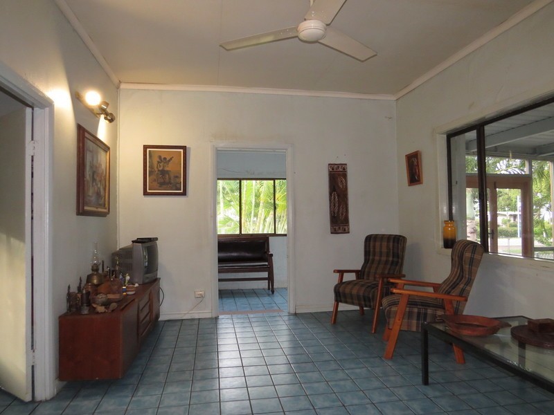 71 Golf Links Road, Bowen QLD 4805