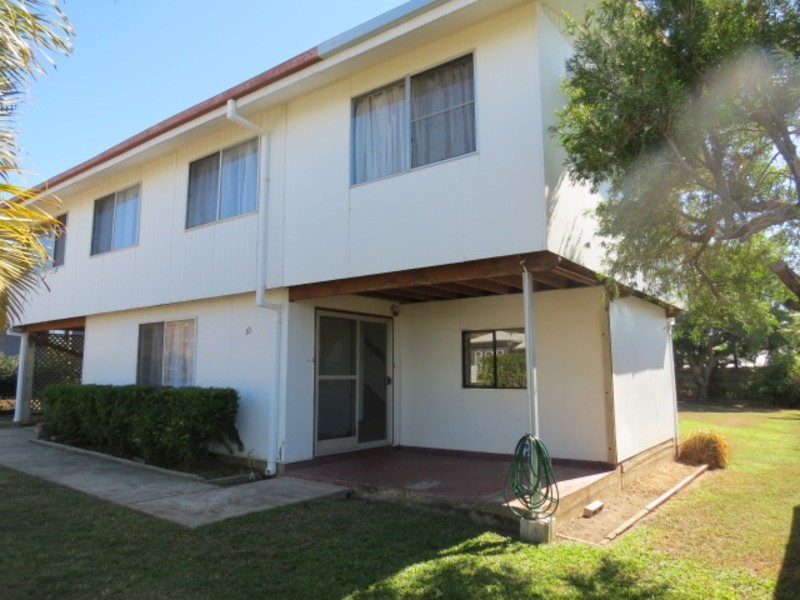 10 Daniel Street, Bowen QLD 4805