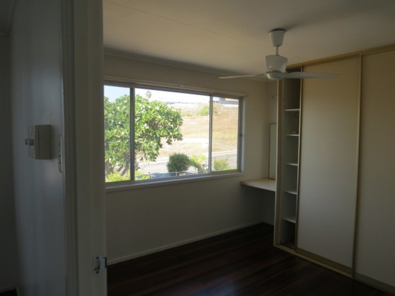 10 Daniel Street, Bowen QLD 4805