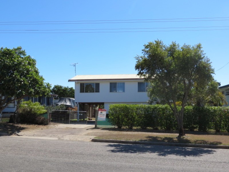 10 Daniel Street, Bowen QLD 4805
