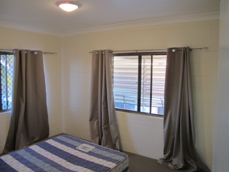 3/10 Poinciana Drive, Bowen QLD 4805