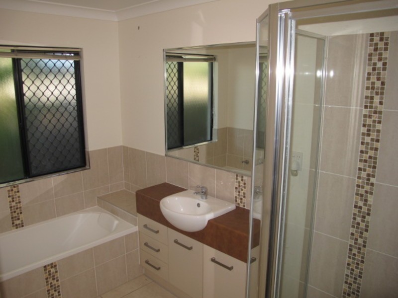6 Lexington Court, Bowen QLD 4805