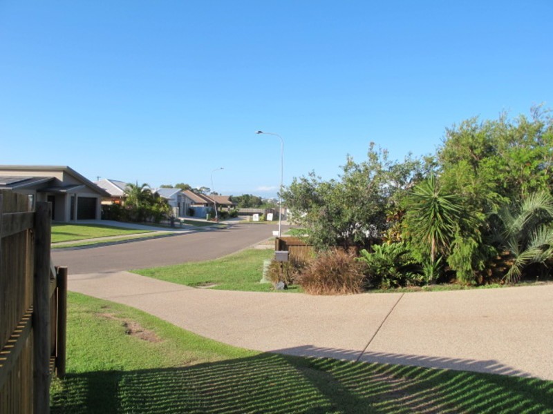 6 Lexington Court, Bowen QLD 4805