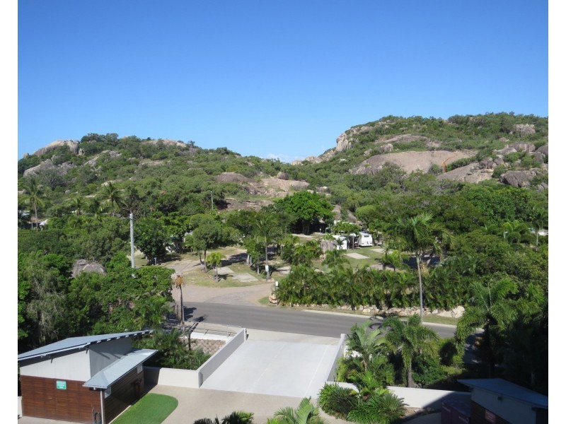 28/2b Horseshoe Bay Road, Bowen QLD 4805