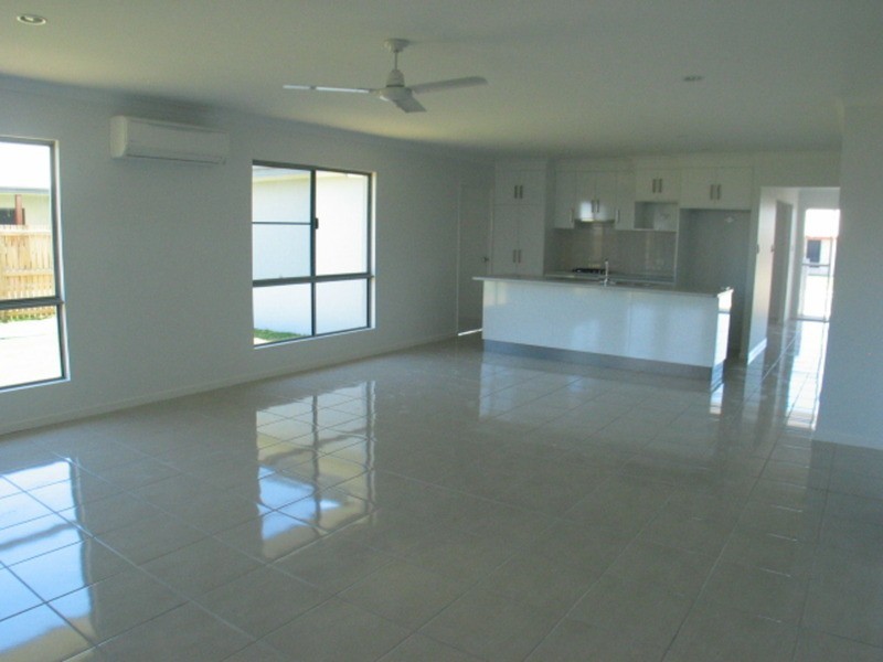 7 Ada Place, Bowen QLD 4805