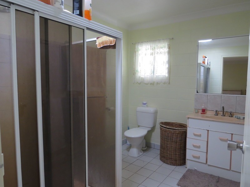 173 Inveroona Road, Bowen QLD 4805